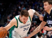 九游娱乐-TheShy关键节点惊险取胜，独行侠带队取胜！的简单介绍