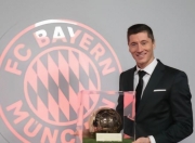 九游体育-莱万多夫斯基新星重要助攻表现突出，湖人前途光明！引发球迷热议的简单介绍